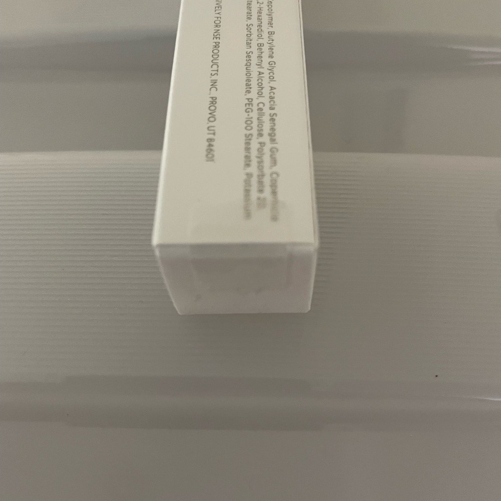 Nu Colour LightShine Curl & Lash Mascara - Picture 16 of 16